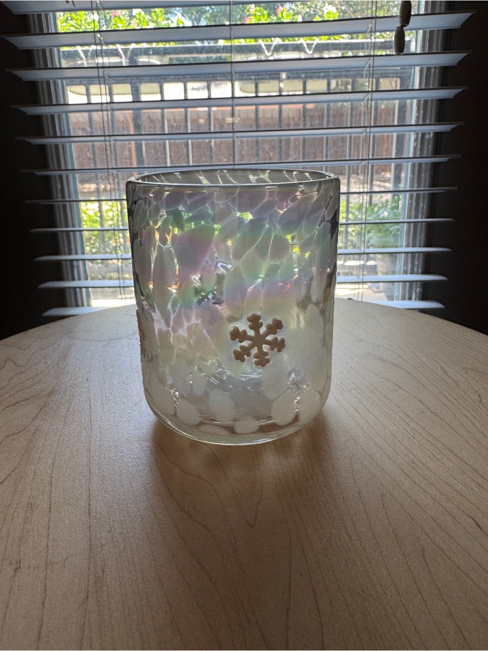 Mystic ICON glass in snowflake